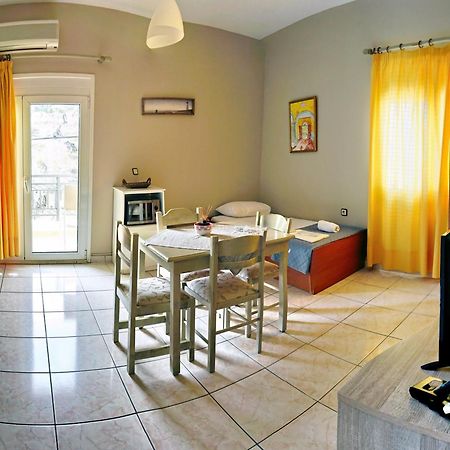 Sourada Studios Mytilene Ngoại thất bức ảnh