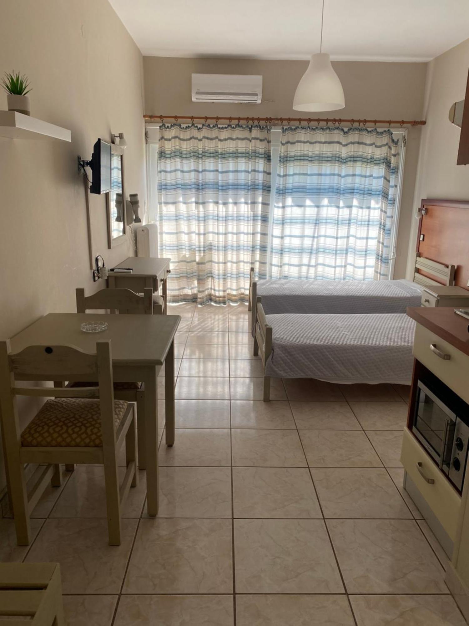 Sourada Studios Mytilene Ngoại thất bức ảnh
