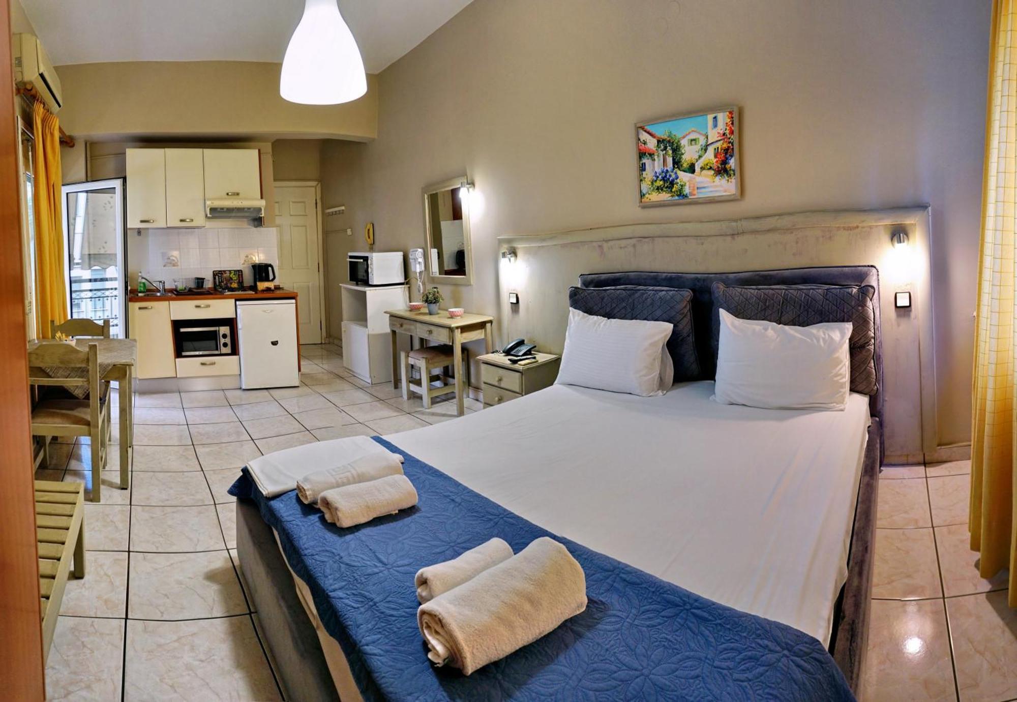 Sourada Studios Mytilene Ngoại thất bức ảnh