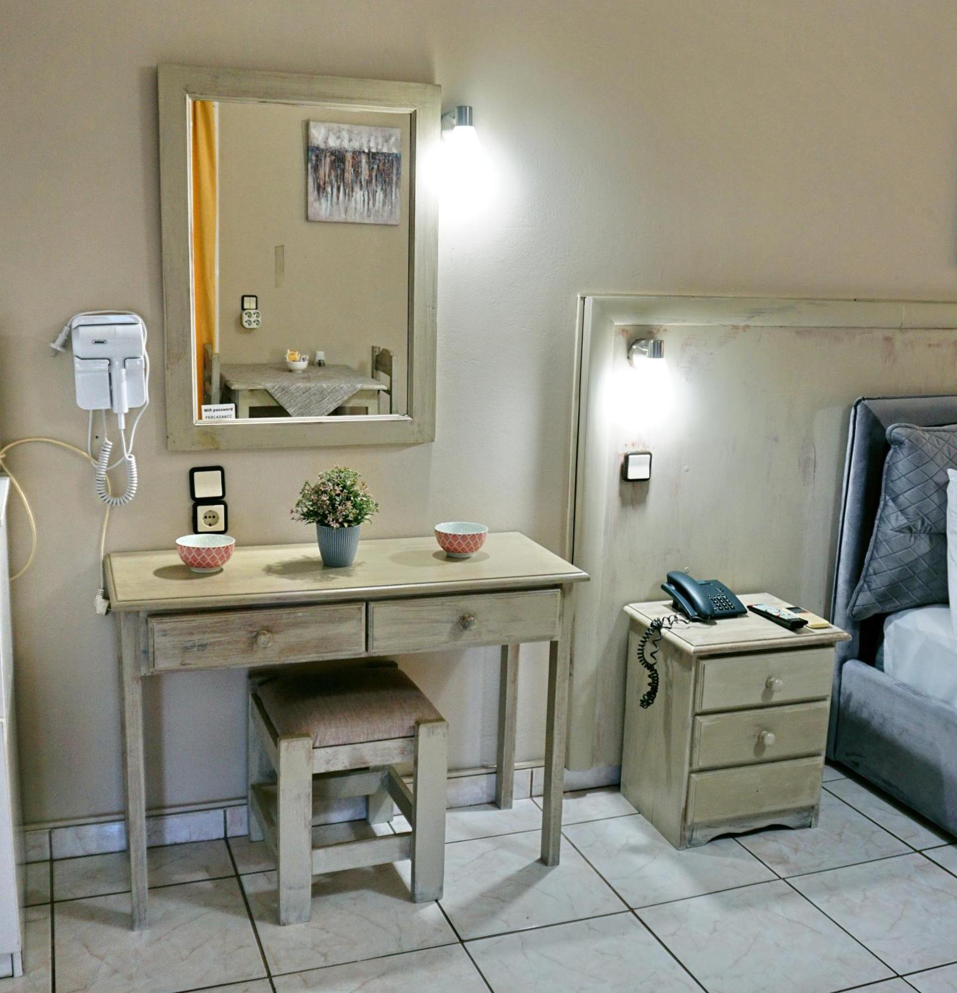 Sourada Studios Mytilene Ngoại thất bức ảnh